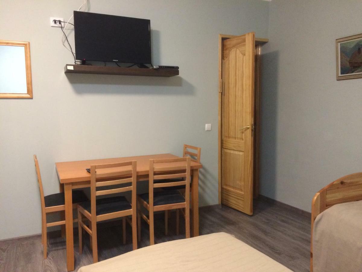 Westwind Puhkemaja Hotel Kunda ภายนอก รูปภาพ